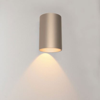 Dimmbare BRODY1 LED-Wandleuchte in der Farbe Champagner